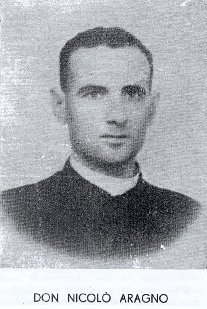 Savona, i parrocchiani di Legino ricordano don Nicolò Aragno Savona, i parrocchiani di Legino ricordano don Nicolò Aragno