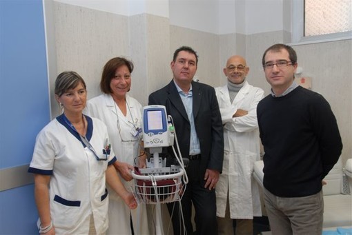Donazione del Lions Club Savona all'Ospedale San Paolo Donazione del Lions Club Savona all'Ospedale San Paolo