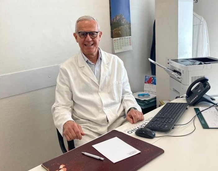 Pietra, il dottor Bosco va in pensione ma solo formalmente: "Non è un abbandonare la professione" Pietra, il dottor Bosco va in pensione ma solo formalmente: "Non è un abbandonare la professione"