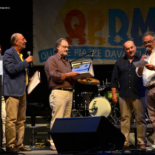 Laigueglia, assegnato a "L'Isola che non c'era" il premio "Questi passi...2016"