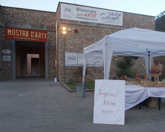 A Villanova d'Albenga la Biennale d'arte Liguria degli Incanti