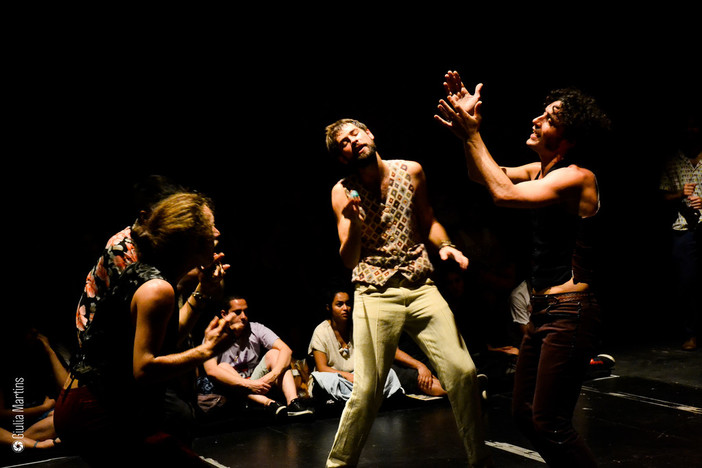 Un laboratorio internazionale di teatro e canto a Piana Crixia