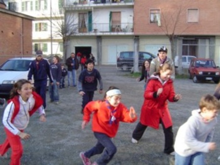 Quiliano: torna al Palasport il Mercatino del Bambino Quiliano: torna al Palasport il Mercatino del Bambino