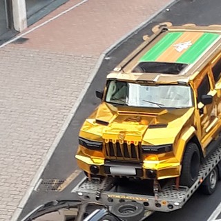 Albisola: nel traffico sull'Aurelia spunta una Dartz, modello extra lusso dalla Lettonia (FOTO)