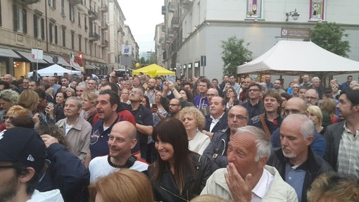 Luigi Di Maio a Savona: voci e volti a 5 stelle da Piazza Sisto