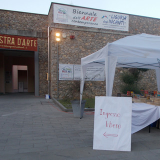 A Villanova d'Albenga la Biennale d'arte Liguria degli Incanti