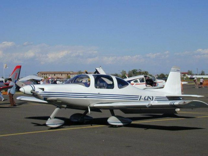 Villanova: l'Aeroclub domani spegne 60 candeline Villanova: l'Aeroclub domani spegne 60 candeline
