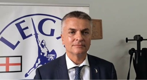 Rixi all’inaugurazione della sede della Lega a Savona: "Inviterò il sindaco Russo a Roma sul tema dell’Aurelia Bis" Rixi all’inaugurazione della sede della Lega a Savona: "Inviterò il sindaco Russo a Roma sul tema dell’Aurelia Bis"