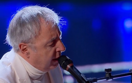 Loano, “Estate in musica” al via, Erminio Sinni, vincitore di “The Voice of Italy Senior” inaugura la rassegna. Apre la serata Daniele De Gregori
