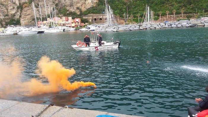 Esercitazioni anticendio dell'Ufficio Circondariale Marittimo a Loano, Borghetto, Alassio e Andora Esercitazioni anticendio dell'Ufficio Circondariale Marittimo a Loano, Borghetto, Alassio e Andora