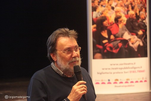 Dall'università americana a Testico: martedì Ermanno Bencivenga in "Uccidete Socrate!" Dall'università americana a Testico: martedì Ermanno Bencivenga in "Uccidete Socrate!"