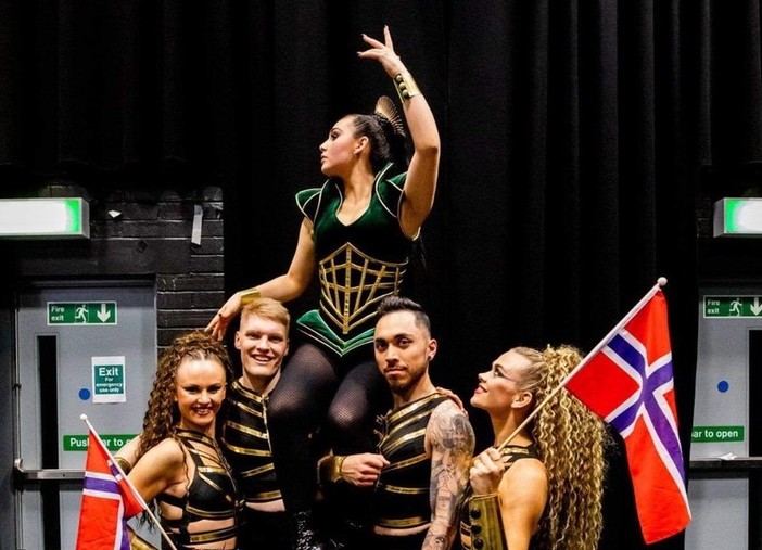 Alessandra Mele non si ferma più, il remix di Queen of Kings di Gabry Ponte è già una hit: "Fiera di me e del mio team" Alessandra Mele non si ferma più, il remix di Queen of Kings di Gabry Ponte è già una hit: "Fiera di me e del mio team"