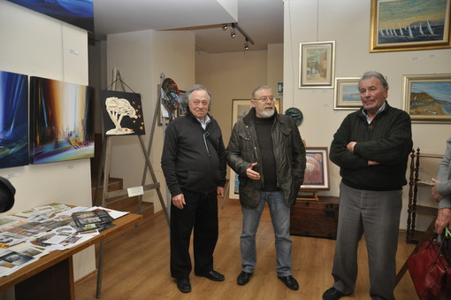 Spotorno: si è chiusa la mostra di pittura, scultura e ceramica Spotorno: si è chiusa la mostra di pittura, scultura e ceramica