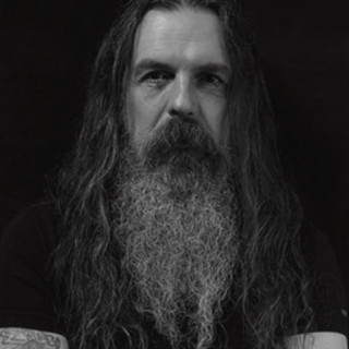 Il dialogo tra vita e morte: a Finale Ligure arrivano le "Ombre" di Enrico Sette