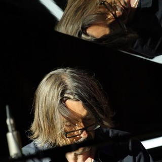 Enrico Pesce affascina e stupisce pubblico e Sindaco al Voxonus Festival di Albissola Marina