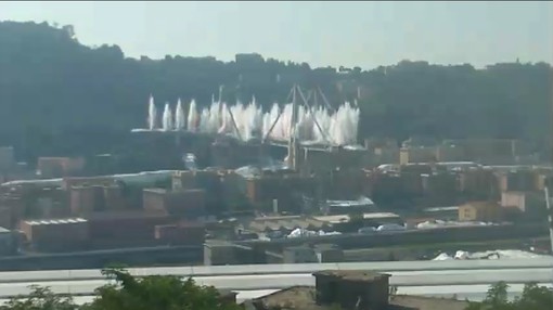 Ponte Morandi non esiste più (VIDEO e FOTO)
