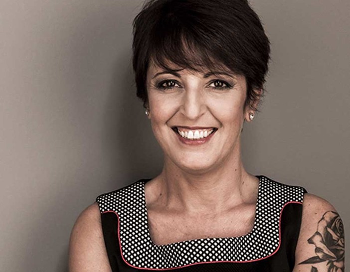 Savona, incontro con la scrittrice Emanuela E. Abbadessa ai "Pomeriggi della Mozart"