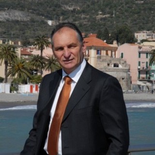 Ceriale, il sindaco Fazio: "Il governo non ci lascia sbloccare i fondi del Patto di stabilità per aiutare i terremotati"
