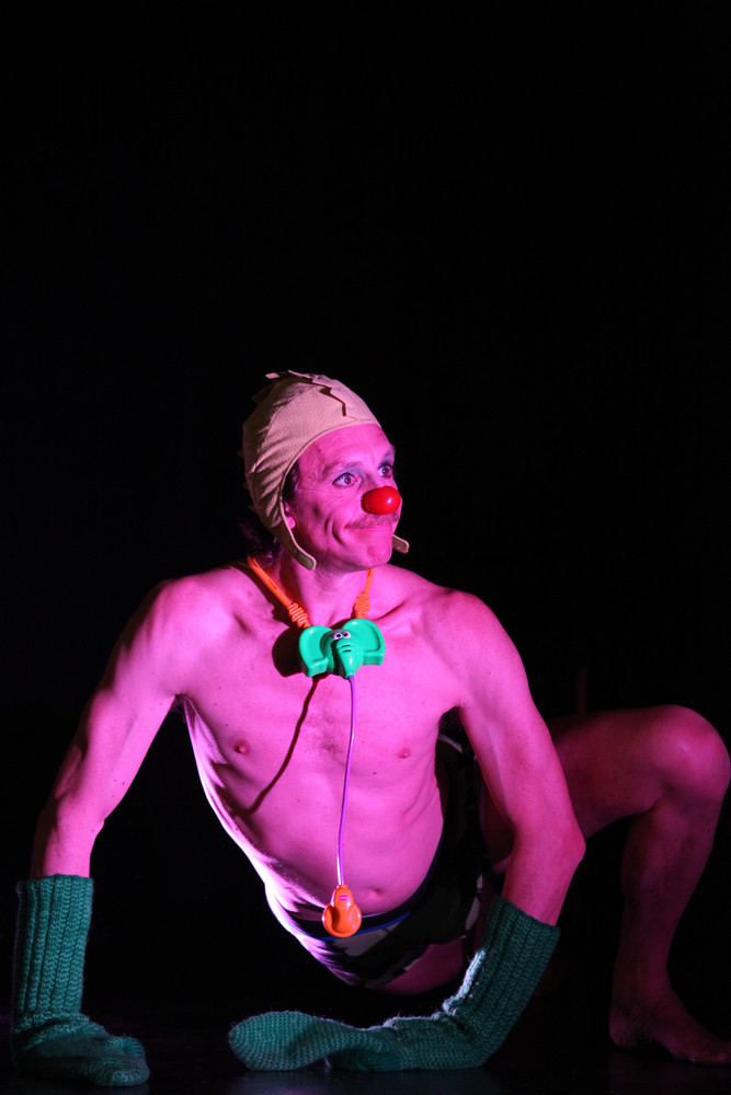 “Prossima fermata: Valle Letimbro" in scena Frappè Clown