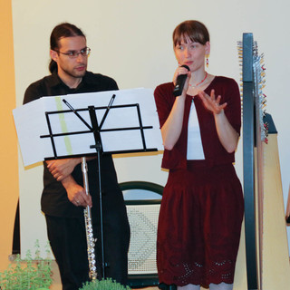 A Finale Ligure un concerto dell'arpista e cantante Claudia Murachelli