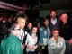 El Shaarawy (a sx) e Panucci (a dx) posano con alcuni tifosi