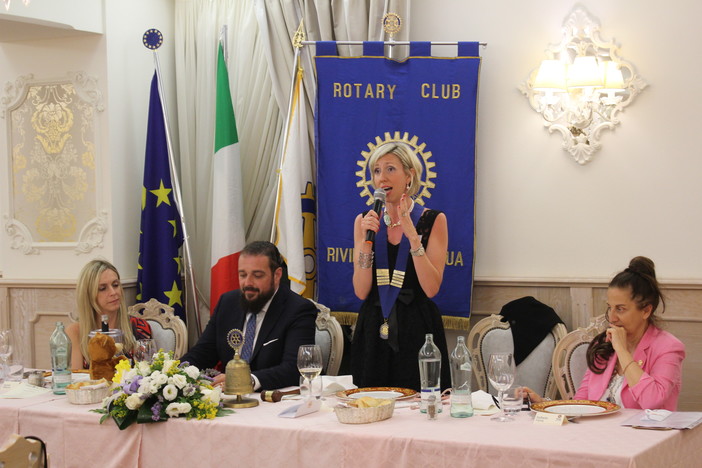 Elisa Bribò nuovo presidente del Rotary Club Varazze Riviera del Beigua