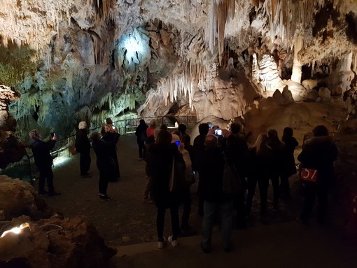 Borgio Verezzi, visite gratuite alle Grotte per gli esercenti e i commercianti del posto