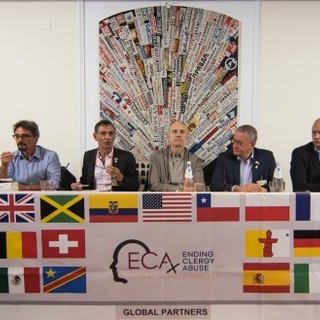 Parte da Savona la denuncia allo Stato italiano per omissioni e favoreggiamento alla pedofilia