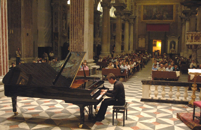 Finale Ligure, al via la 43° edizione del concorso pianistico internazionale di musica da camera "Palma d'Oro"