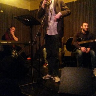 Savona, domenica ultimo appuntamento con la rassegna "The Legendary Raindogs Poetry Night"