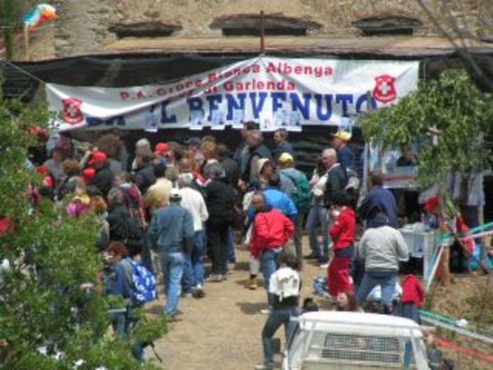 Don Ciotti alla “Festa della Repubblica della Costituzione” a Casanova Lerrone Don Ciotti alla “Festa della Repubblica della Costituzione” a Casanova Lerrone