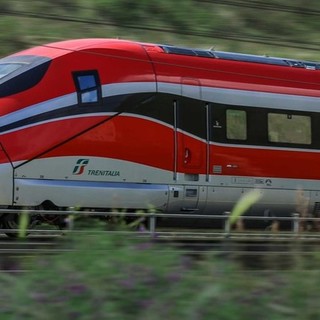 In Frecciarossa senza ulteriori costi rispetto all’abbonamento alla carta "Tutto Treno", Assoutenti esulta: "Grande risultato per i pendolari liguri"