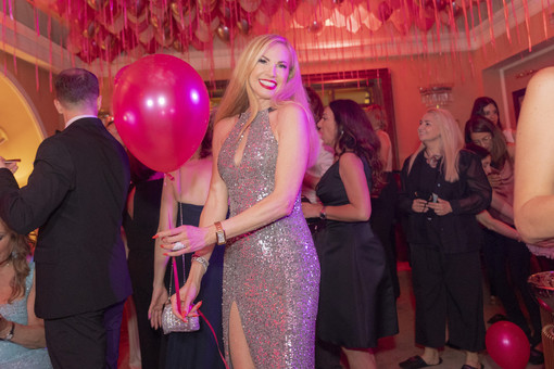 Federica Panicucci celebra il successo di "Mattino 5" e “Mattino 4" in una serata indimenticabile al Savini di Milano