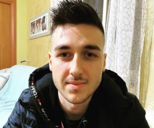 Tragico schianto in moto, perde la vita il 22enne Fausto D'Agostino Tragico schianto in moto, perde la vita il 22enne Fausto D'Agostino