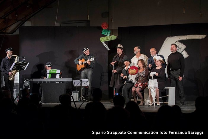 “Esercizi di stile” di Raimond Quenau con la Libera Compagnia Teatro Sacco