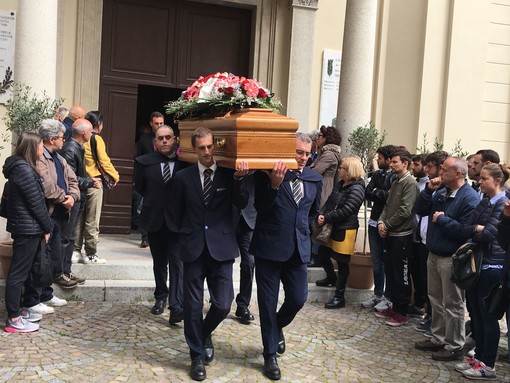 Donna investita ad Albisola, ultimo saluto a Ilvana Giusto Donna investita ad Albisola, ultimo saluto a Ilvana Giusto