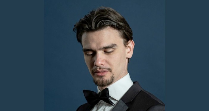 Filippo Odobashi, vincitore del Concorso Pianistico di Albenga, debutta con l’Orchestra Sinfonica di Sanremo Filippo Odobashi, vincitore del Concorso Pianistico di Albenga, debutta con l’Orchestra Sinfonica di Sanremo