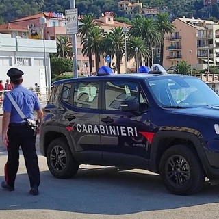 Finale, lite per futili motivi sfocia in una violenta aggressione: tre nordafricani denunciati