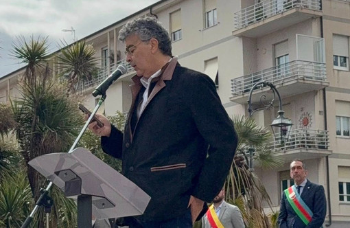 L'on Fiano ad Albenga (Foto dalla pagina Facebook del Comune)