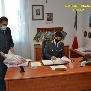 Guardia di Finanza sequestra beni per circa 5 milioni ad imprenditore savonese Guardia di Finanza sequestra beni per circa 5 milioni ad imprenditore savonese