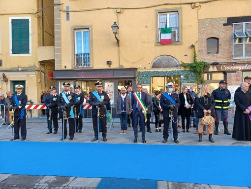 Albenga celebra la festa dell’Unità Nazionale e delle Forze Armate Albenga celebra la festa dell’Unità Nazionale e delle Forze Armate