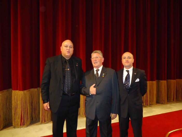 La Guardia d’Onore alle Reali Tombe del Pantheon di Savona alla conferenza storica sull’Arma dei Carabinieri alla presenza del Generale Rocca La Guardia d’Onore alle Reali Tombe del Pantheon di Savona alla conferenza storica sull’Arma dei Carabinieri alla presenza del Generale Rocca