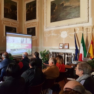 Fior d'Albenga 2019 tra fiori, musica e sapori. L'assessore Passino lancia la sfida: "Invito i candidati sindaco e il primo cittadino a realizzare un'aiuola" (FOTO e VIDEO)