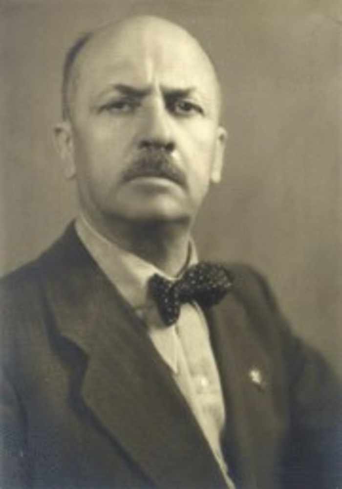 Polemica sulla scelta delle opere per piazza Marinetti Polemica sulla scelta delle opere per piazza Marinetti