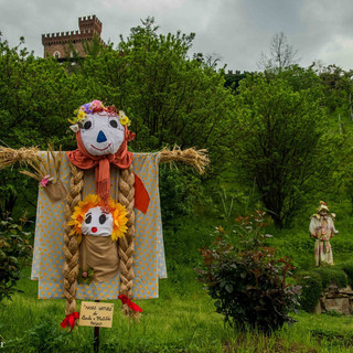 Castellar, ultimo weekend con gli spaventapasseri
