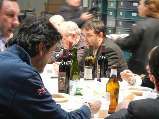 Sindacalisti e "vips" alla Fac: Buon Appetito. Sindacalisti e "vips" alla Fac: Buon Appetito.