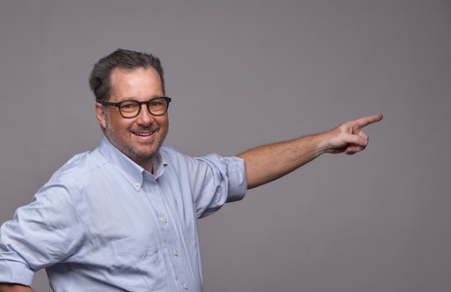 Albenga 2024, Nicola Podio inaugura il point elettorale in viale Pontelungo: "Presenza e ascolto, problemi dei cittadini al primo posto"