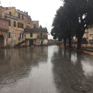 Piazza di Porta Testa a Finalborgo: quali rischi in caso di forti piogge?