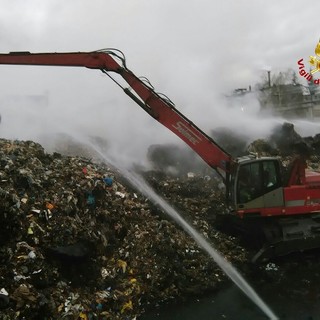 Incendio FG Riciclaggi a Cairo, l'ARPAL: "Dati nella norma"