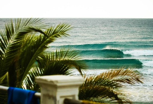 Le onde di Andora conquistano i surfisti di tutto il mondo